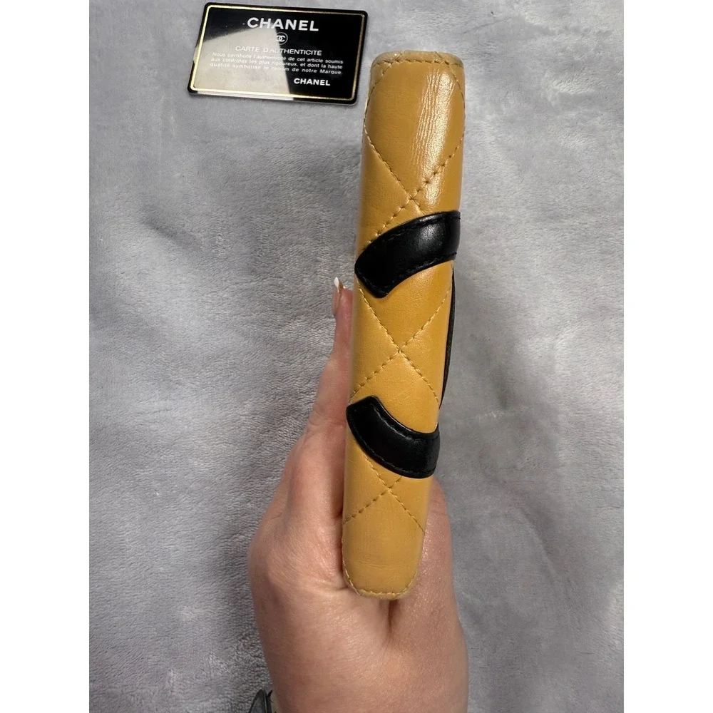 Chanel‎ Quilted Cambone Agenda/Passport Holder Tan/Black